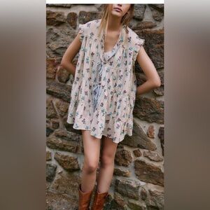 FREE PEOPLE NWT - Sundown New Trendy Tiered Floral Mini Boho Retro